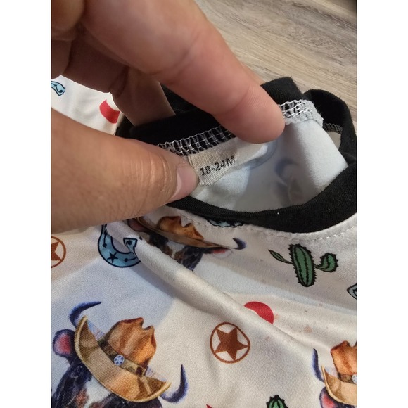 Cow print romper - Picture 3 of 3